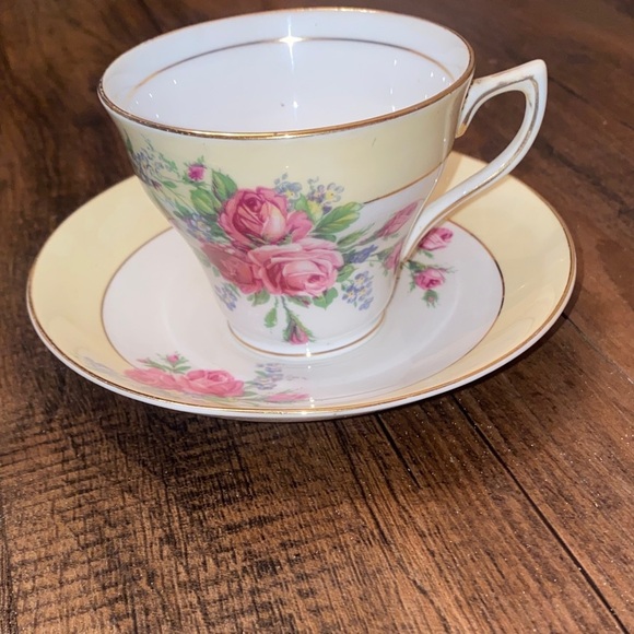 rosina bone china Other - Elegant Floral Teacup and Saucer Set